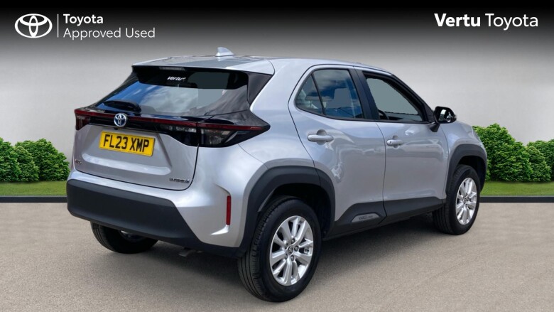 Toyota Yaris Cross 1.5 Hybrid Icon 5dr CVT Hybrid Estate